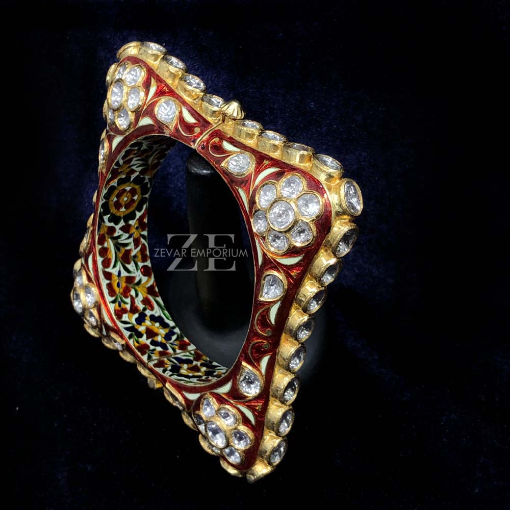 Side view of Square Shaped Polki Kada with Rajasthani Meenakari Art