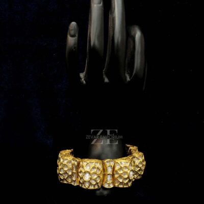 Polki Gajra Bangle in 22K Gold with Syndicate Uncut Diamond Polki