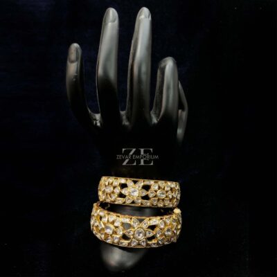Bridal Jadau Polki Bangle in 18K Gold with Syndicate Uncut Diamond Polki